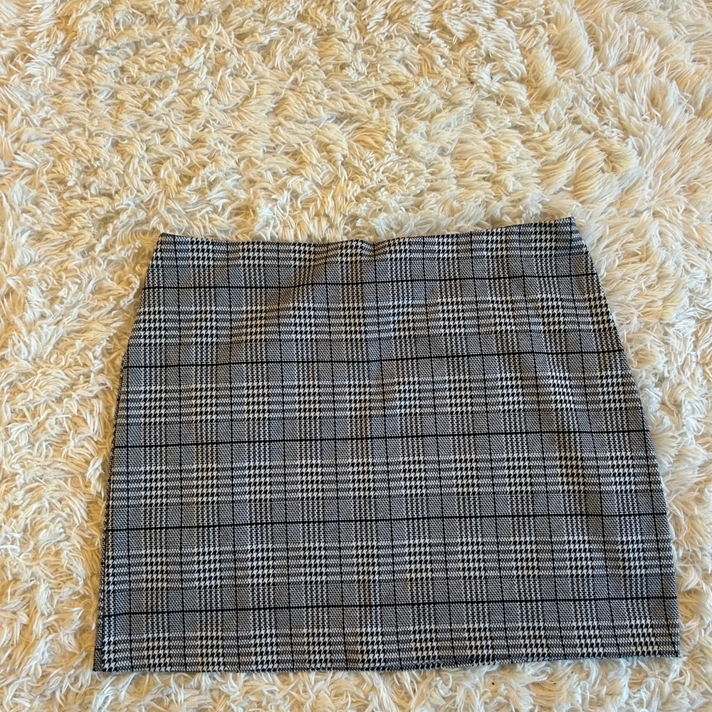 Divided Gray and Black Mini Pencil Skirt